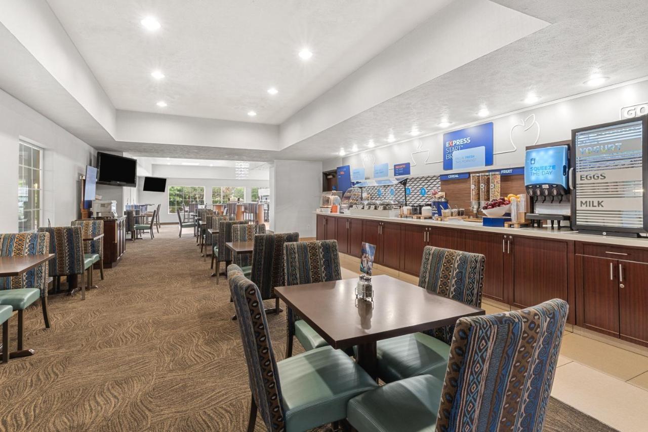 Holiday Inn Express Wenatchee By Ihg Zewnętrze zdjęcie